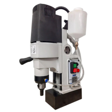 Свердлильний верстат із магнітною основою FDB Maschinen Drilling MBD 32