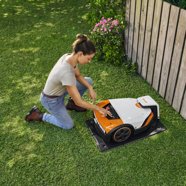 Газонокосарка-робот STIHL iMOW RMI 632 P