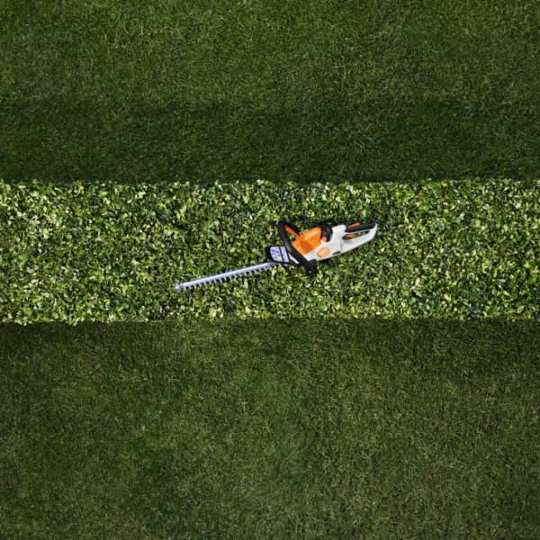 Кущоріз акумуляторний STIHL HSA 30, акб 10.8 В, 2.1 Ah