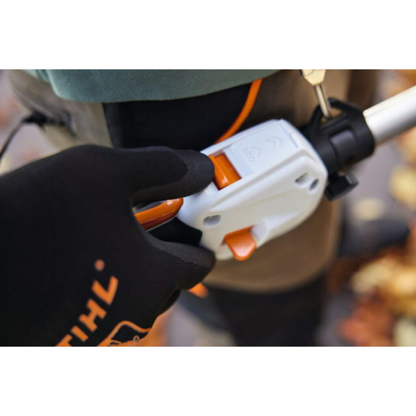 Комбі-система акумуляторна STIHL KMA 120 R, без акб та з/п