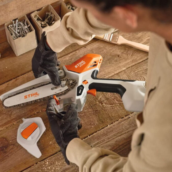 Акумуляторна ланцюгова мініпила STIHL GTA 30 SET, 2 акб 10.8 В 2.5 Ah, з/п AL 5-2, кейс