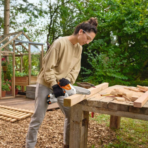 Акумуляторна ланцюгова мініпила STIHL GTA 30 SET, 2 акб 10.8 В 2.5 Ah, з/п AL 5-2, кейс