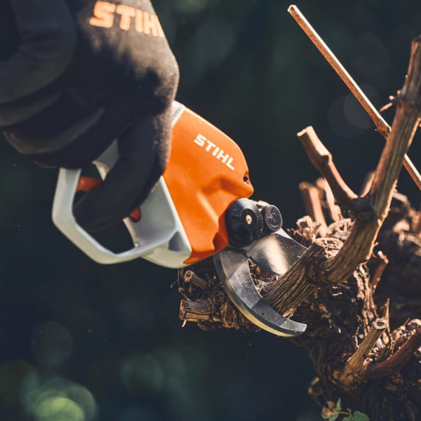 Акумуляторний секатор STIHL ASA 130, без акб
